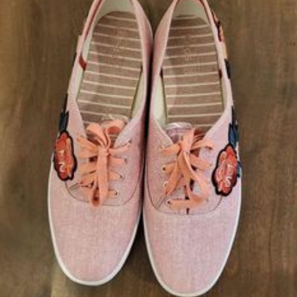 Womens designed Keds - Picture 2 of 2